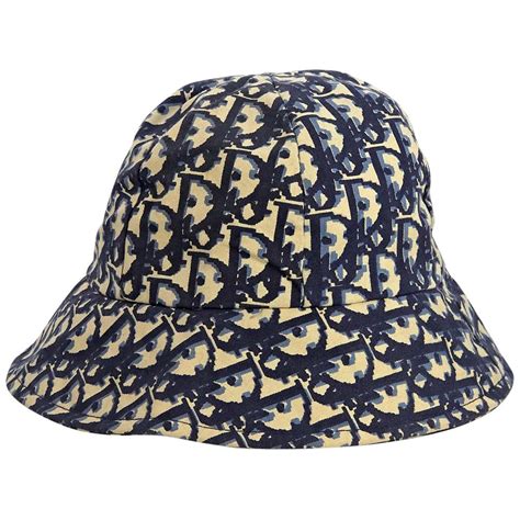 dior bucket hat|dior bucket hat price.